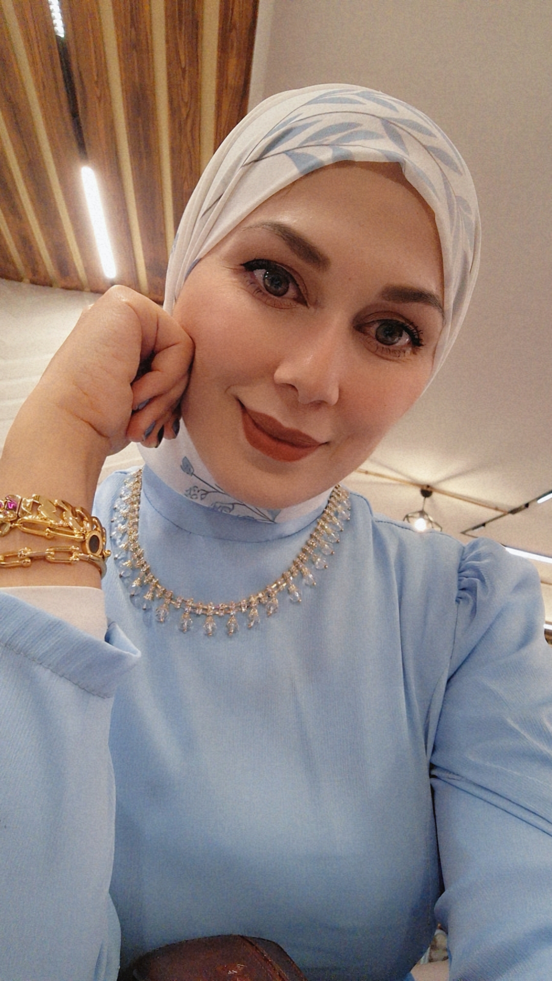 عبير علي علي