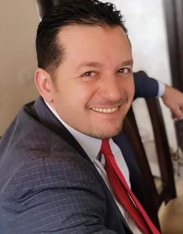 منذر محمز ادعيك